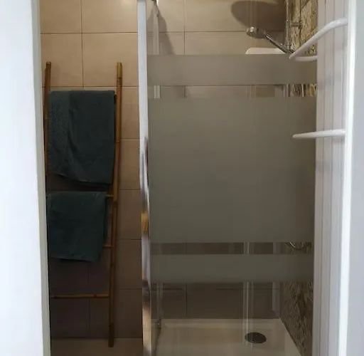 شقة Maison De Chaleureuse Au Coeur De *