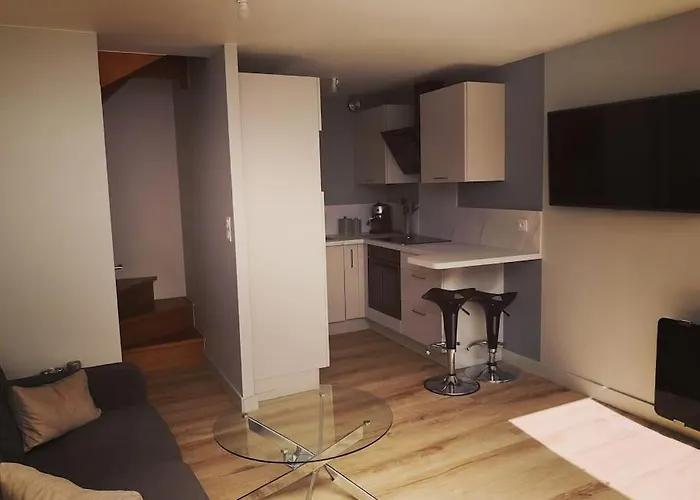 Maison De Chaleureuse Au Coeur De شقة بايو